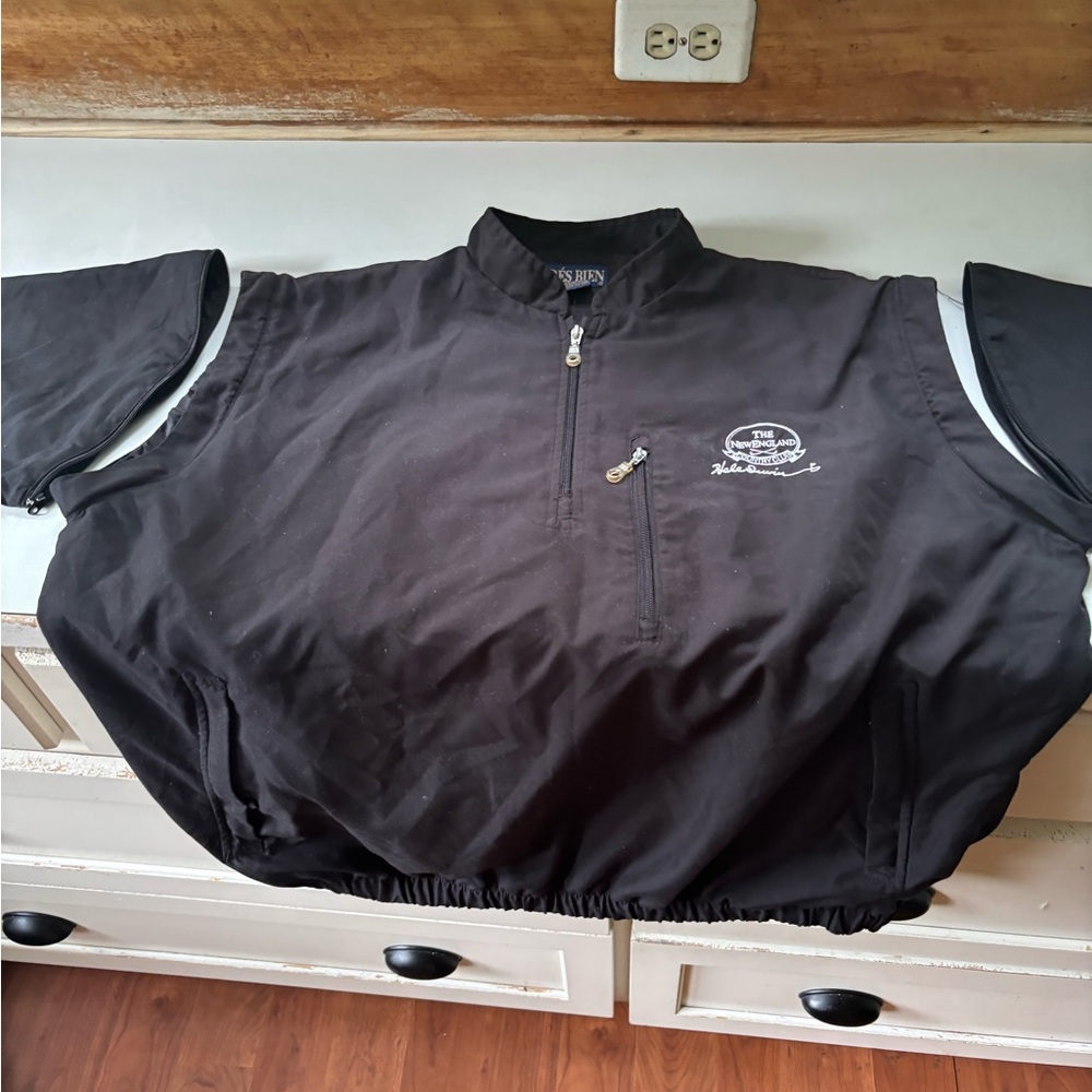 Tres Bien Black Windbreaker VEST/ Jacket with detachable sleeves. Free shipping